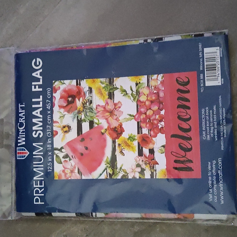 WinCraft Welcome Garden Flag – 12.5" x 18" – Summer Watermelon Floral Bee Design